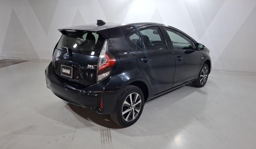 Toyota Prius C 1.5 HYBRID AUTO Hatchback 2018