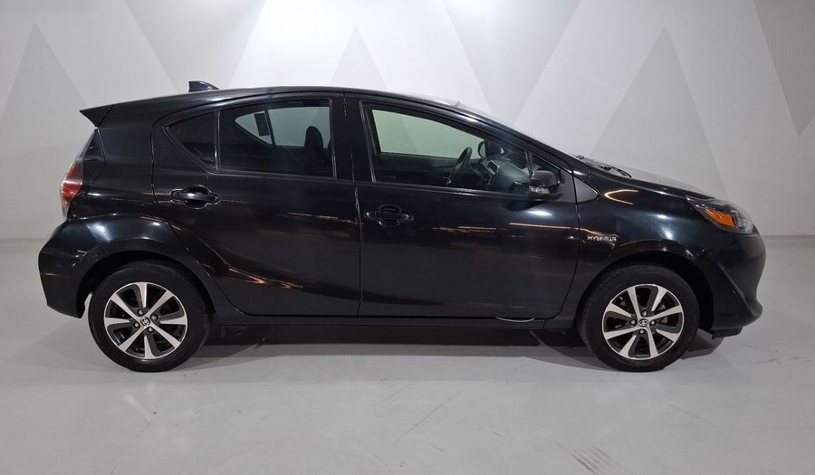 Toyota Prius C 1.5 HYBRID AUTO Hatchback 2018