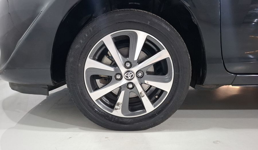 Toyota Prius C 1.5 HYBRID AUTO Hatchback 2018
