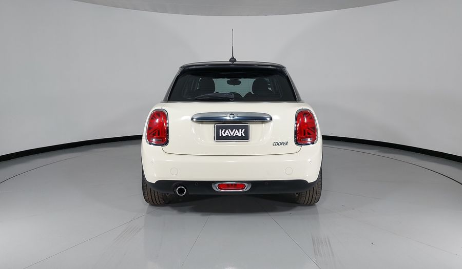 Mini Cooper 1.5 COOPER PEPPER DCT Hatchback 2019