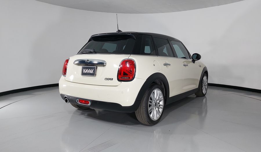 Mini Cooper 1.5 COOPER PEPPER DCT Hatchback 2019
