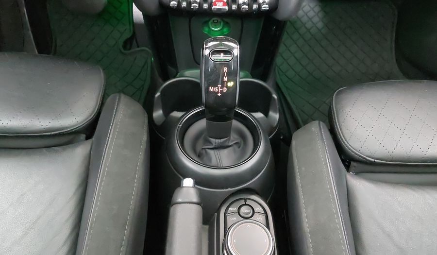 Mini Cooper 1.5 COOPER PEPPER DCT Hatchback 2019