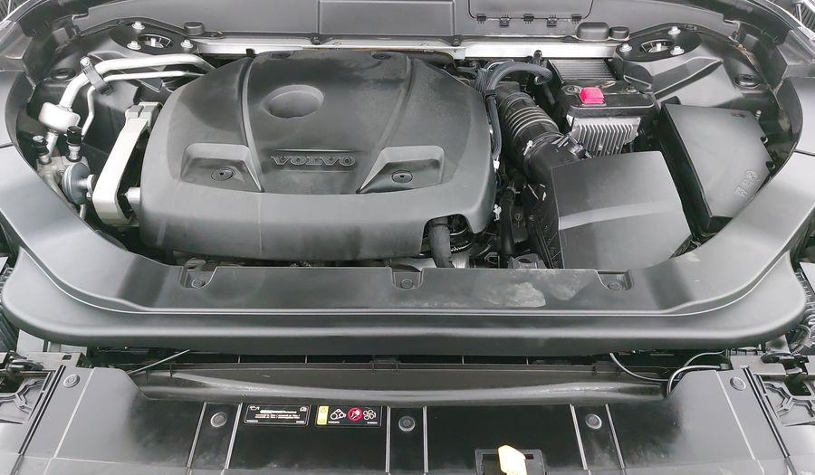 Volvo Xc60 2.0 R-DESIGN T6 AUTO AWD Suv 2019