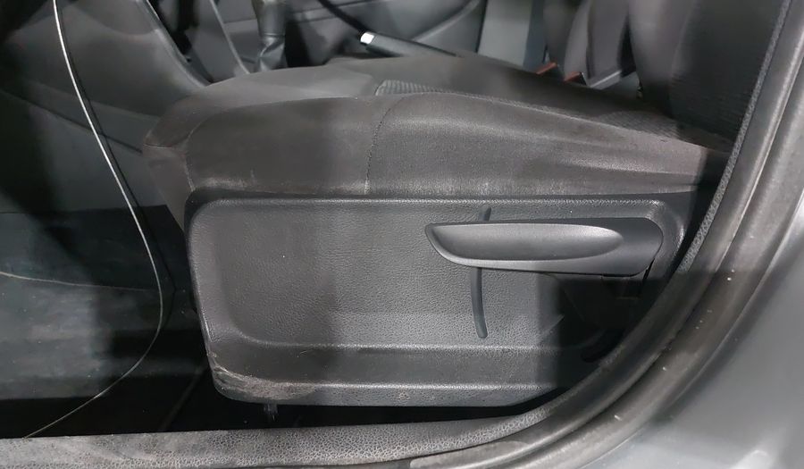 Volkswagen Polo 1.6 STARTLINE Hatchback 2019
