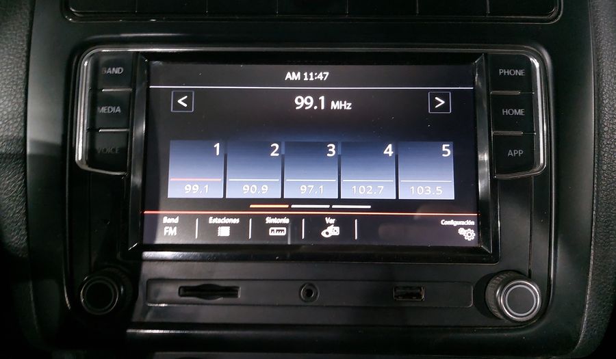Volkswagen Polo 1.6 STARTLINE Hatchback 2019