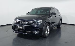 Volkswagen • Tiguan