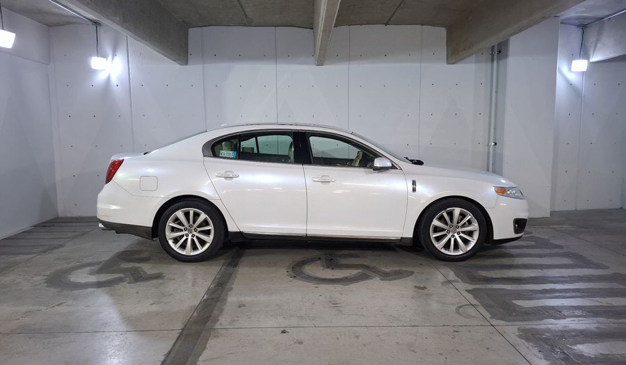 Lincoln Mks 3.7 V6 AT Sedan 2011
