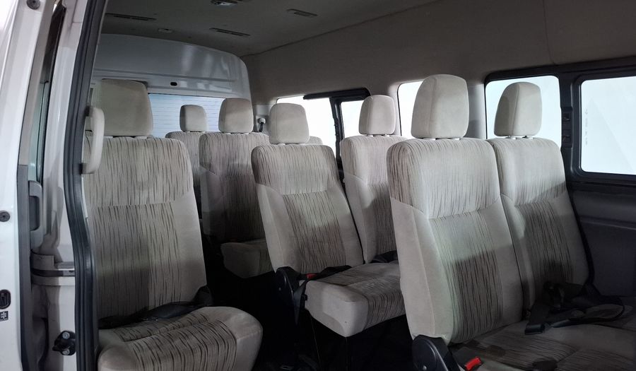Nissan Nv350 Urvan 2.5 15 PASAJEROS AMPLIA A/A PAQ SEG Van 2020
