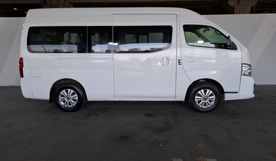 Nissan Nv350 Urvan 2.5 15 PASAJEROS AMPLIA A/A PAQ SEG Van 2020