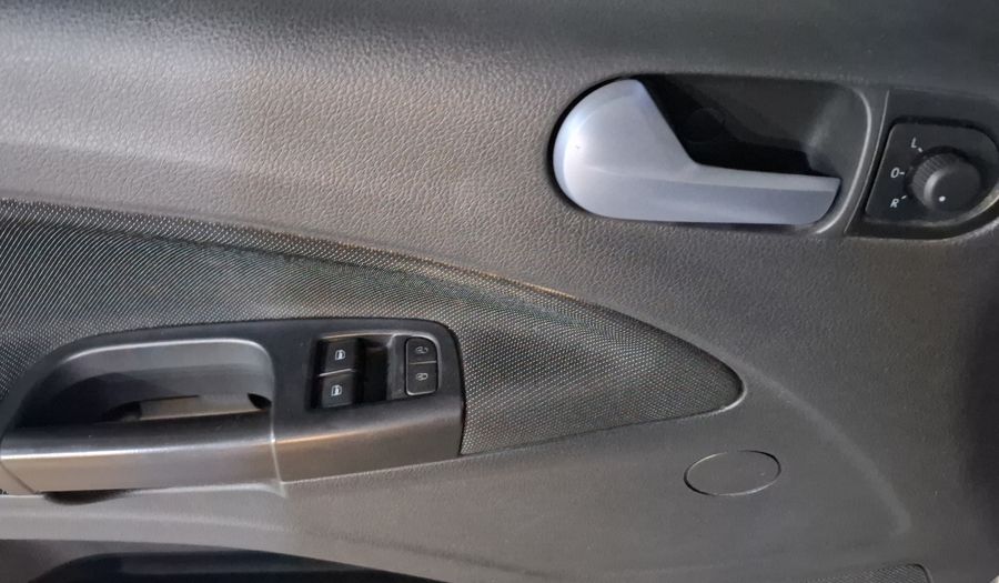 Volkswagen Gol 1.6 5 PTAS. EDICION ANIVERSARIO Hatchback 2019