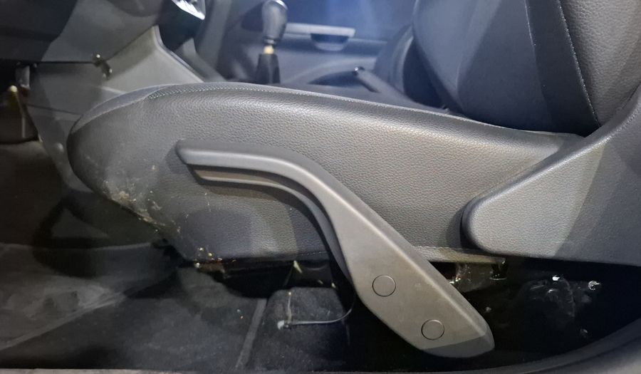 Volkswagen Gol 1.6 5 PTAS. EDICION ANIVERSARIO Hatchback 2019
