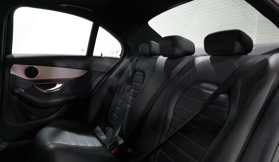 Mercedes Benz Clase C 2.0 250 CGI SPORT AT Sedan 2016