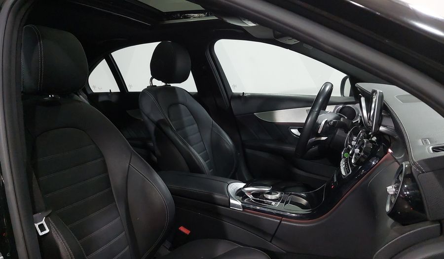 Mercedes Benz Clase C 2.0 250 CGI SPORT AT Sedan 2016