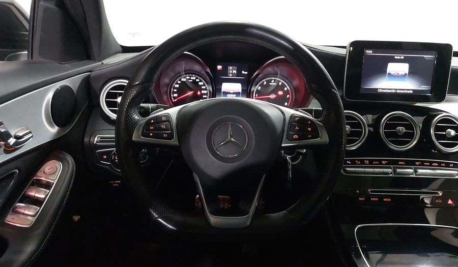 Mercedes Benz Clase C 2.0 250 CGI SPORT AT Sedan 2016