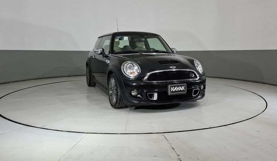 Mini Cooper S 1.6 COOPER HOT CHILI Hatchback 2013