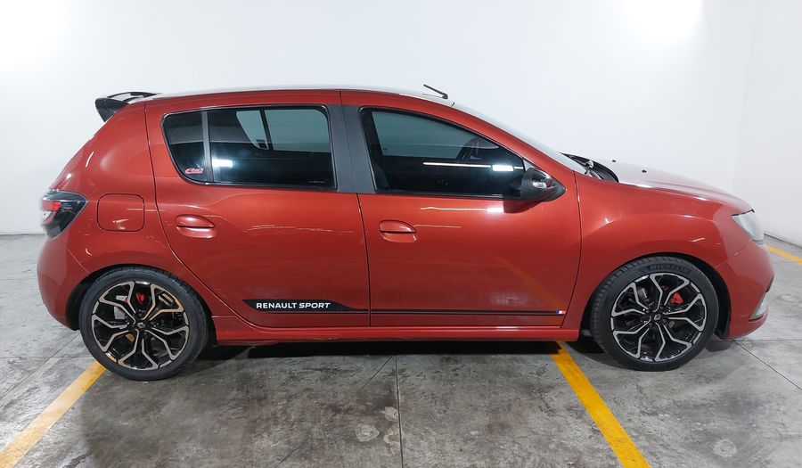 Renault Sandero 2.0 RS MT Hatchback 2020