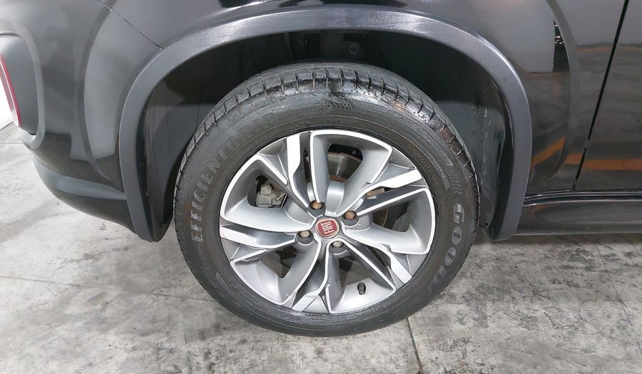 Fiat Uno 1.4 SPORTING Hatchback 2018