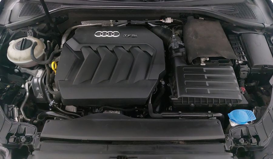 Audi A3 2.0 TFSI SELECT Sedan 2017