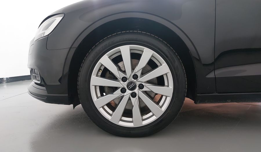 Audi A3 2.0 TFSI SELECT Sedan 2017