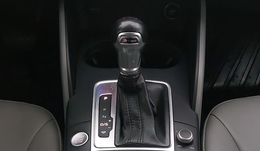 Audi A3 2.0 TFSI SELECT Sedan 2017