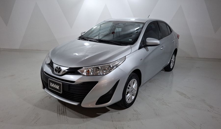 Toyota Yaris 1.5 SEDAN CORE AUTO Sedan 2018