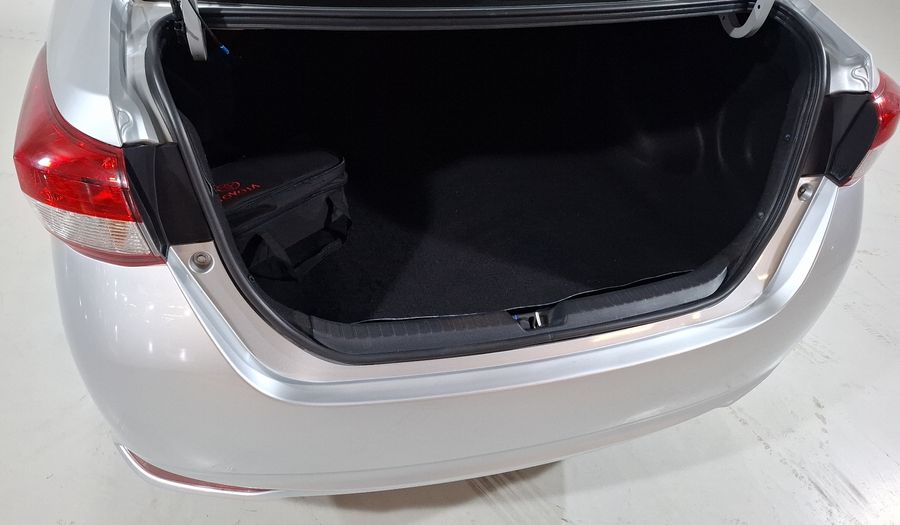 Toyota Yaris 1.5 SEDAN CORE AUTO Sedan 2018