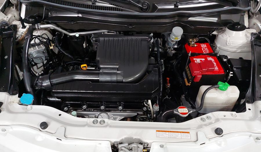 Suzuki Swift 1.4 GLS AT Hatchback 2013