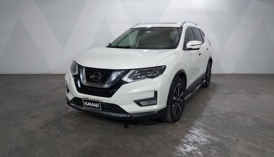 Nissan • X-Trail