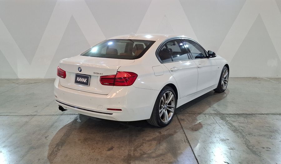 Bmw Serie 3 2.0 330IA SPORT LINE AUTO Sedan 2018