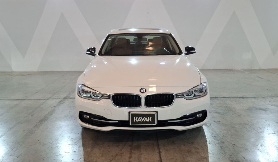 Bmw Serie 3 2.0 330IA SPORT LINE AUTO Sedan 2018
