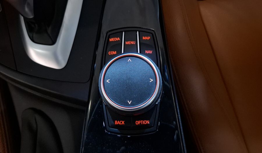 Bmw Serie 3 2.0 330IA SPORT LINE AUTO Sedan 2018