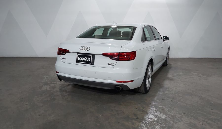 Audi A4 2.0 TFSI SELECT S-TRONIC QUATTRO Sedan 2017