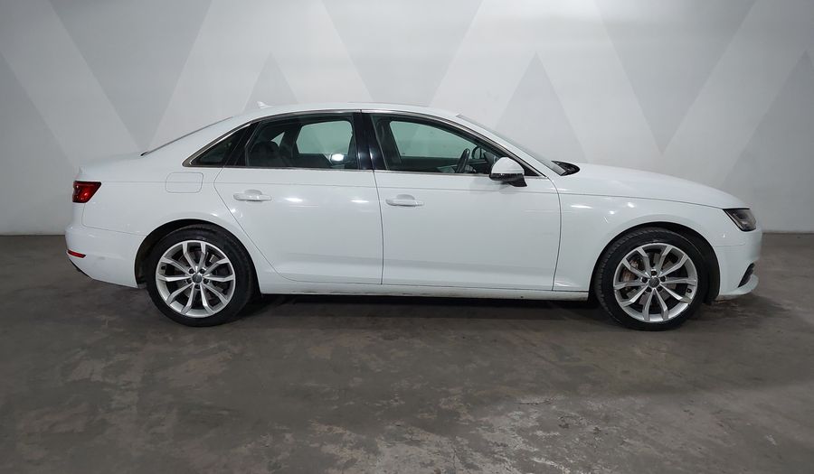 Audi A4 2.0 TFSI SELECT S-TRONIC QUATTRO Sedan 2017