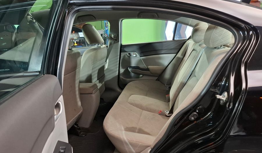 Honda Civic 1.8 I-VTEC LXS Sedan 2014