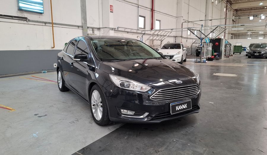 Ford Focus Iii 2.0 TITANIUM AT Sedan 2017