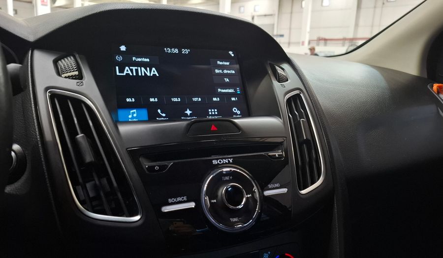 Ford Focus Iii 2.0 TITANIUM AT Sedan 2017