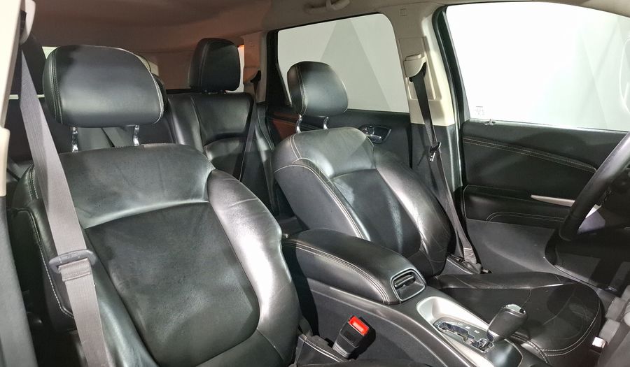 Dodge Journey 2.4 SXT+ 5 PASAJEROS Suv 2015