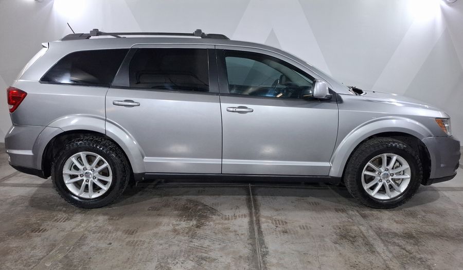 Dodge Journey 2.4 SXT+ 5 PASAJEROS Suv 2015