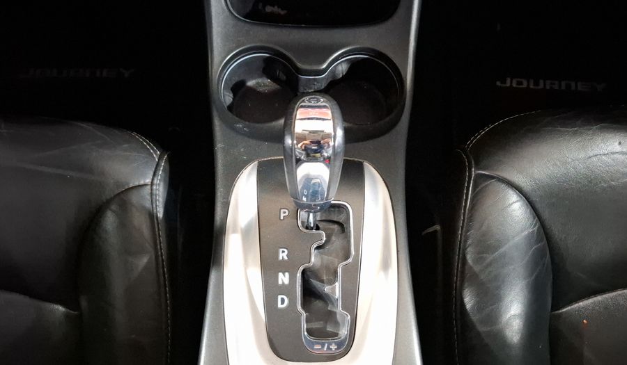 Dodge Journey 2.4 SXT+ 5 PASAJEROS Suv 2015