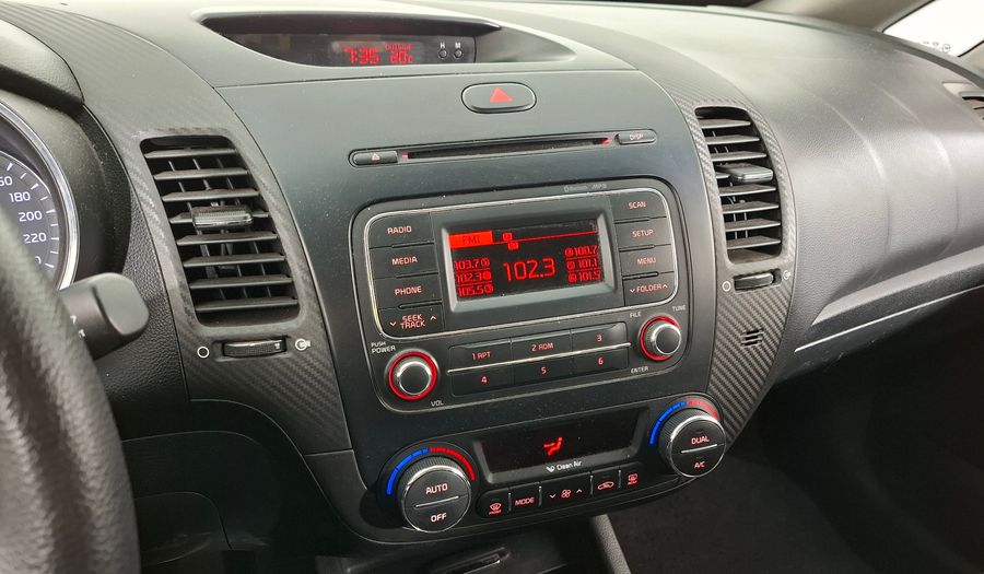 Kia Cerato 1.6 EX AUTO Sedan 2014