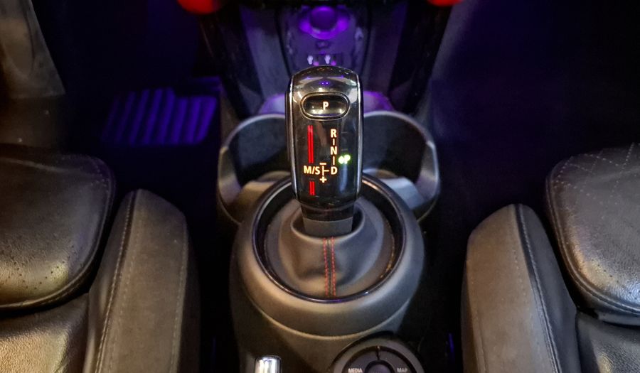 Mini Cooper S 2.0 COOPER HOT CHILI DCT Hatchback 2020