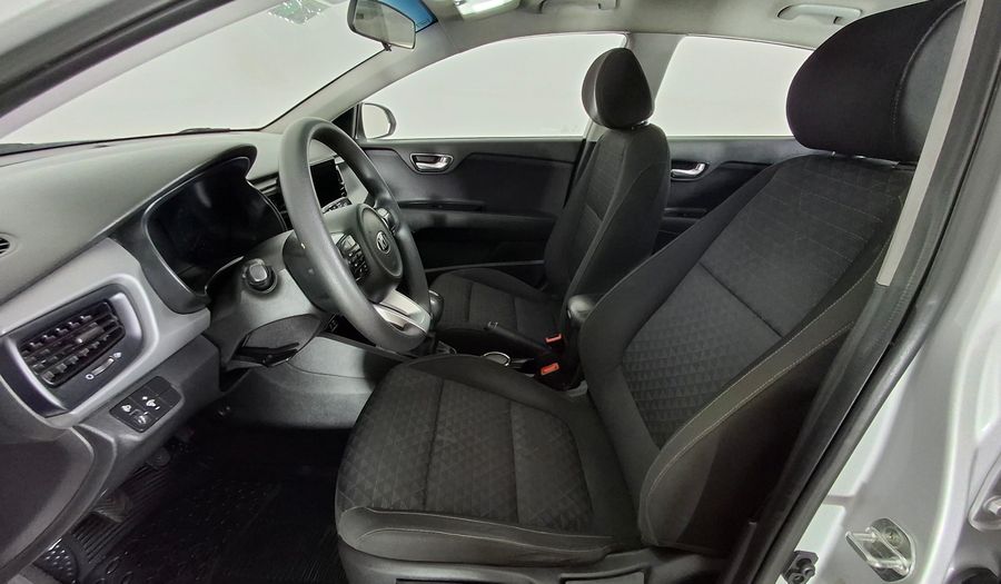 Kia Rio 4 1.4 LX AC ABS Sedan 2018