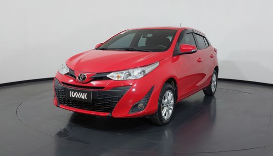 Toyota • Yaris