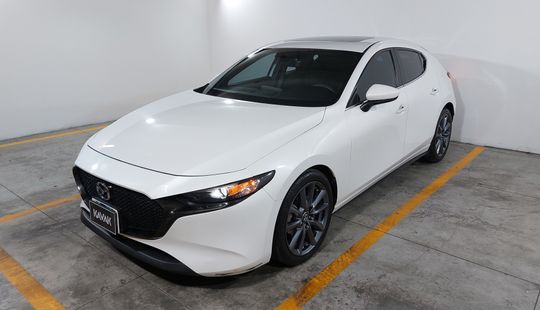 Mazda • Mazda 3