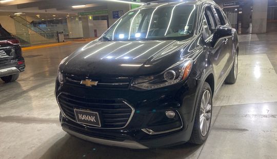 Chevrolet • Trax