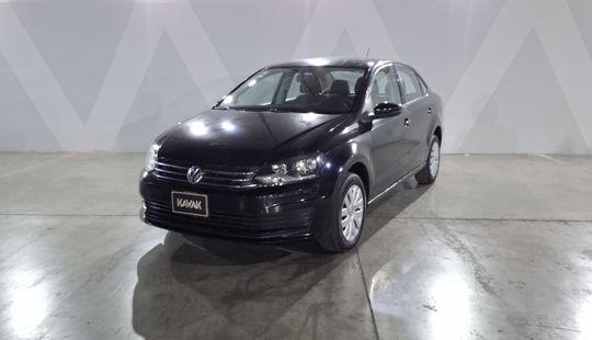 Volkswagen • Vento