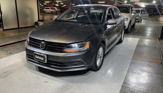 Volkswagen • Jetta