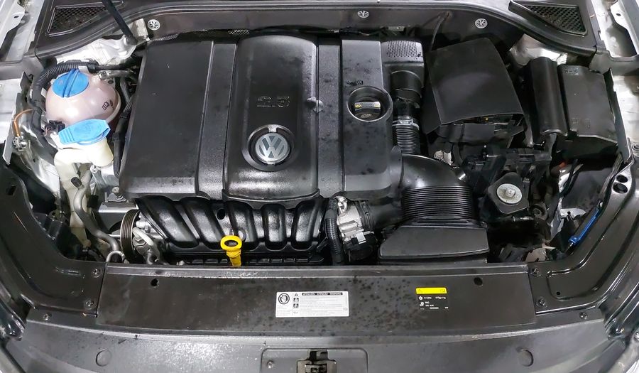 Volkswagen Passat 2.5 HIGHLINE Sedan 2017