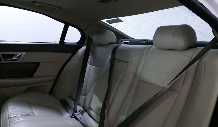 Jaguar Xf 5.0 AT V8 PREMIUM LUXURY Sedan 2011