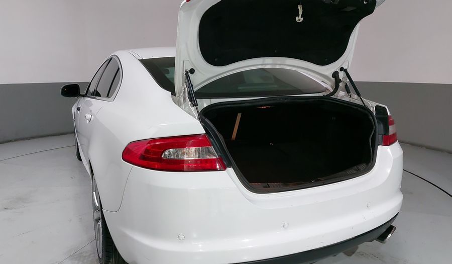 Jaguar Xf 5.0 AT V8 PREMIUM LUXURY Sedan 2011